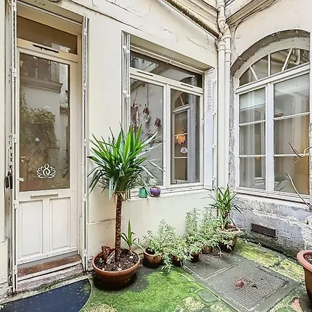 Charming Near Le Louvre Rivoli * פריז