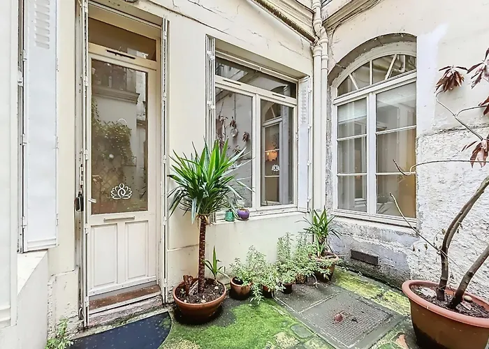 Charming Near Le Louvre Rivoli * Paris